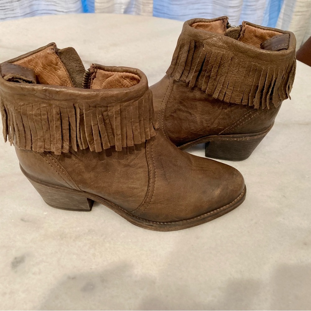 All Saints Cuban Fringed Leather Ankle Booties - Picture 15 of 16